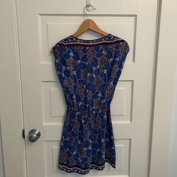 Kimchi Blue Urban Outfitters XS 100% Silk summer dress Japanese flower print - Picture 7 of 12